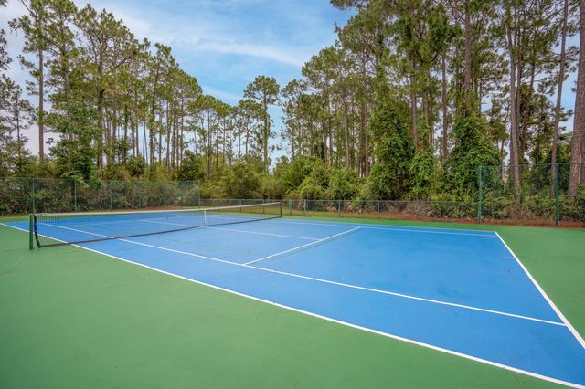 756 Crestwood Dr, St Augustine, FL 32086