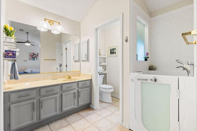 1008 VENTURA DRIVE, The Villages, FL 32159