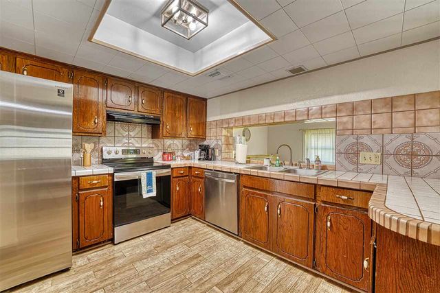 4608 NE Dearborn Ave, Lawton, OK 73507