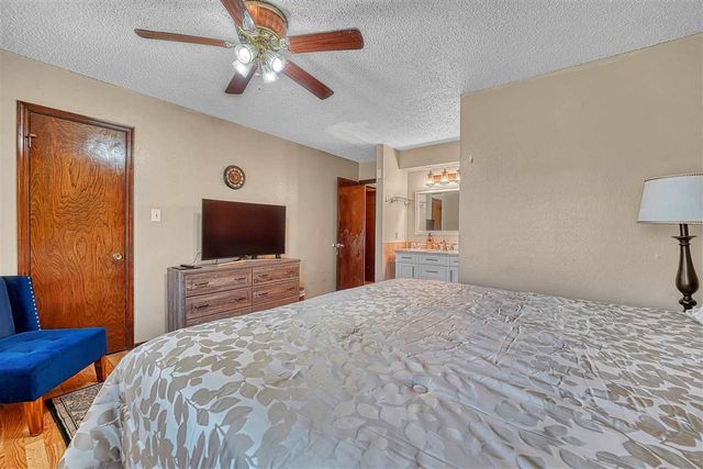 4608 NE Dearborn Ave, Lawton, OK 73507