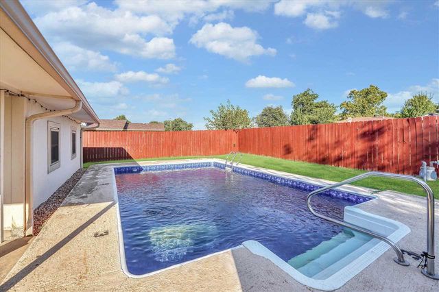 4608 NE Dearborn Ave, Lawton, OK 73507