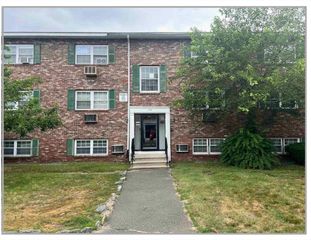 349 Hildreth 21, Lowell, MA 01850