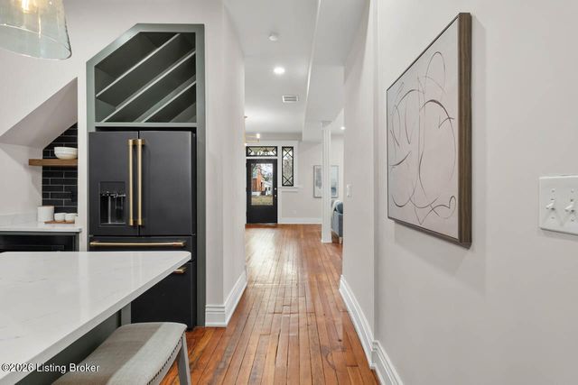 4548 S 3rd St, Louisville, KY 40214