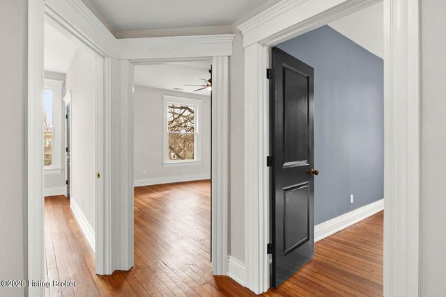 4548 S 3rd St, Louisville, KY 40214