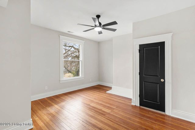 4548 S 3rd St, Louisville, KY 40214