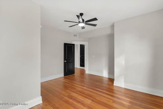 4548 S 3rd St, Louisville, KY 40214