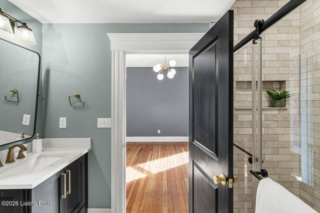 4548 S 3rd St, Louisville, KY 40214