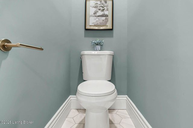 4548 S 3rd St, Louisville, KY 40214