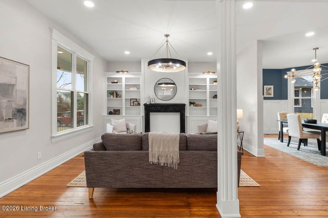 4548 S 3rd St, Louisville, KY 40214