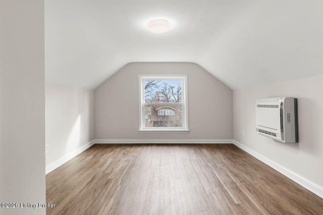 4548 S 3rd St, Louisville, KY 40214