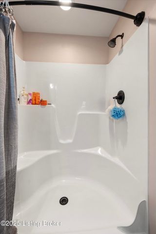 102 Copperfield Way, Bardstown, KY 40004