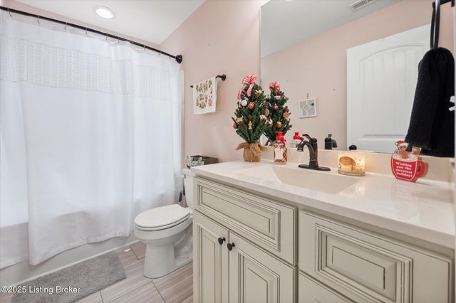 102 Copperfield Way, Bardstown, KY 40004