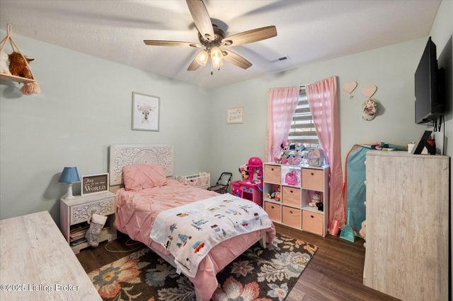 102 Copperfield Way, Bardstown, KY 40004