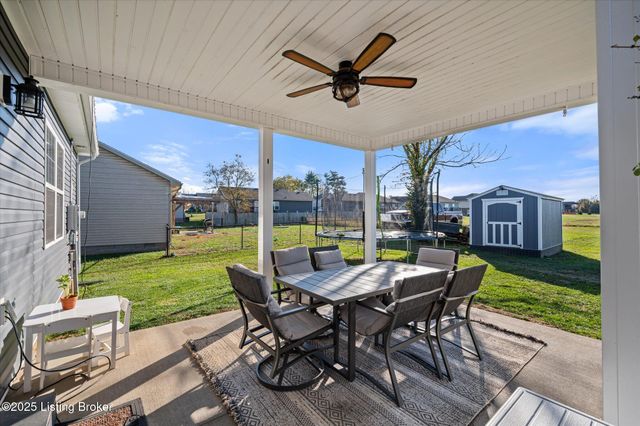 102 Copperfield Way, Bardstown, KY 40004