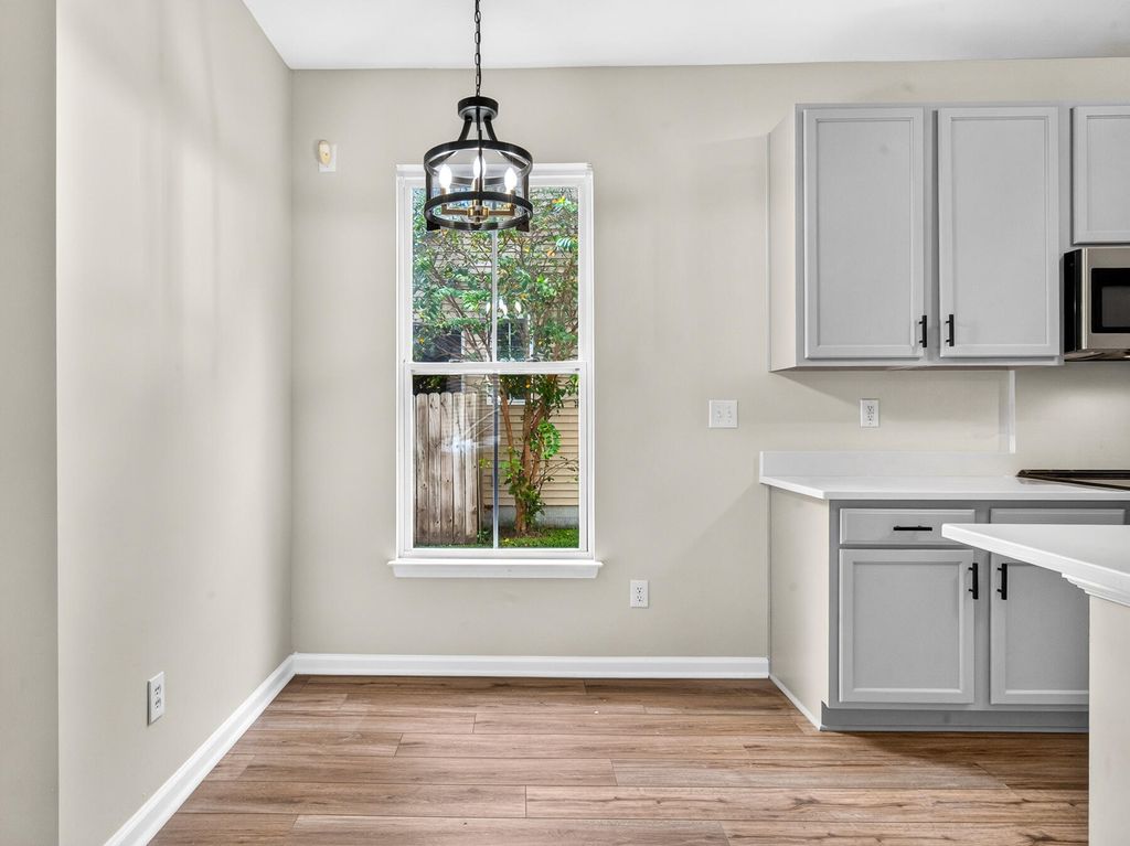 Image 40 of property listing at 514 Delafield Drive, Summerville, SC 29483