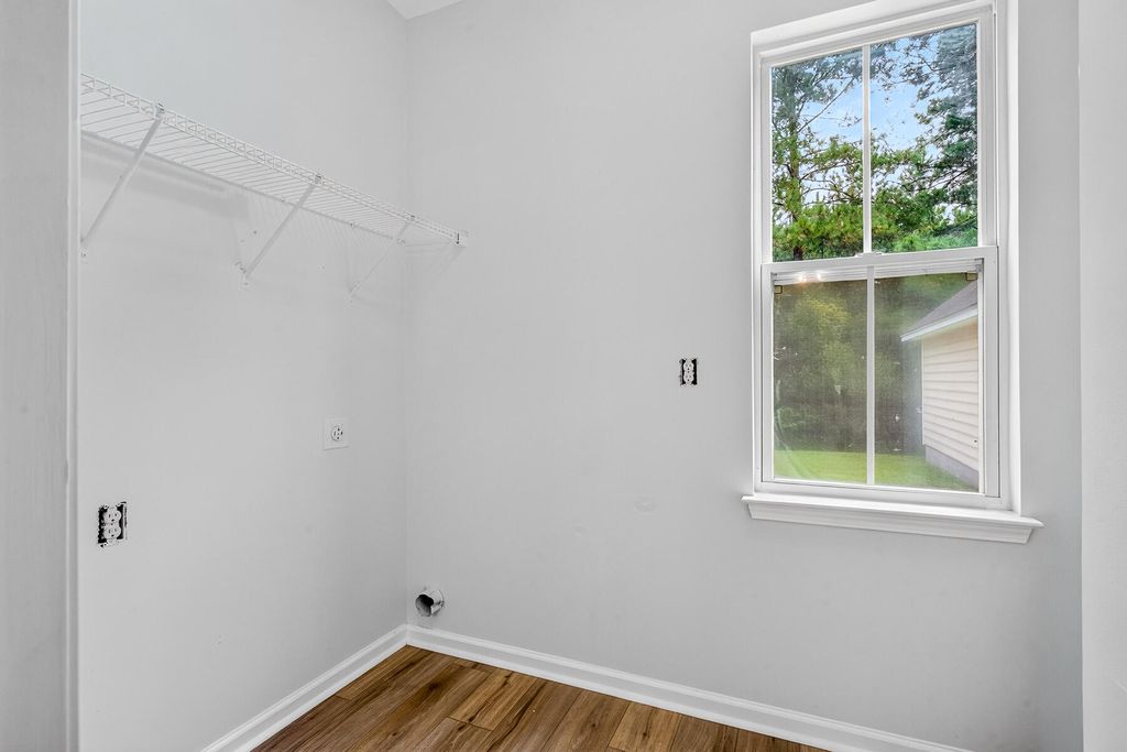 Image 46 of property listing at 514 Delafield Drive, Summerville, SC 29483