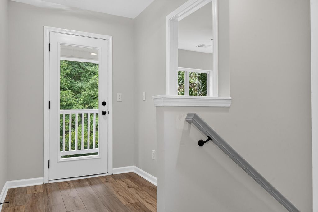 Image 53 of property listing at 514 Delafield Drive, Summerville, SC 29483