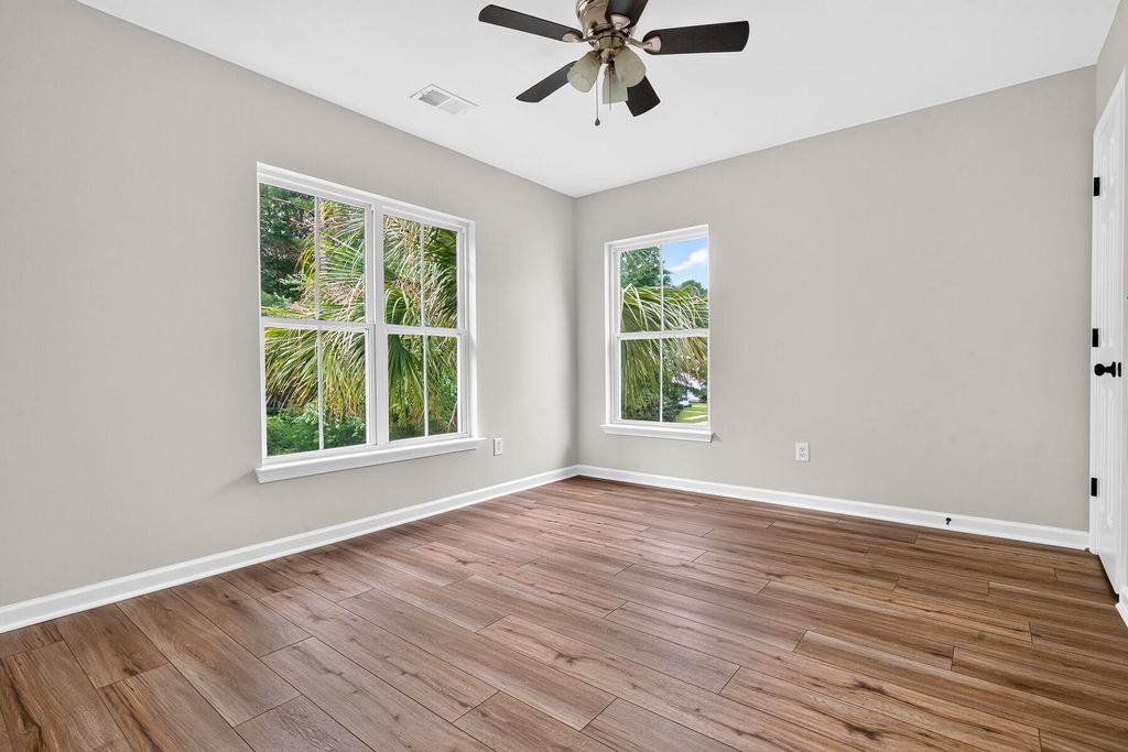Image 69 of property listing at 514 Delafield Drive, Summerville, SC 29483