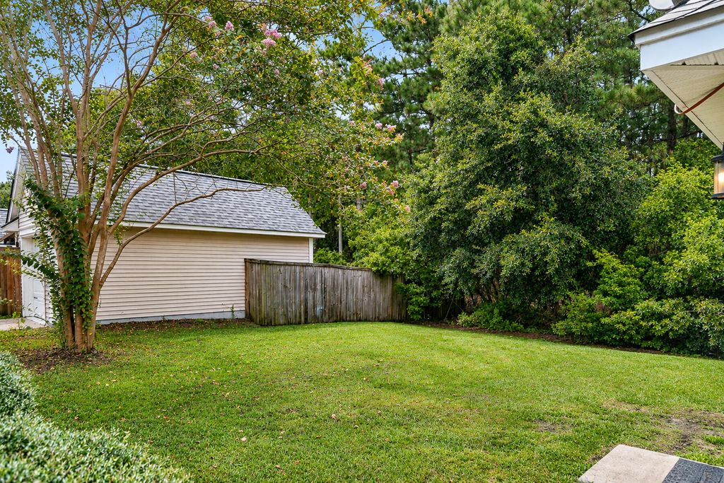 Image 95 of property listing at 514 Delafield Drive, Summerville, SC 29483