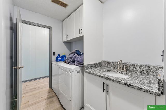 S1086 Timber Lane, Fremont, NE 68025