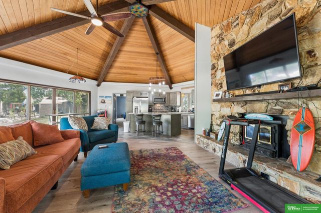 S1086 Timber Lane, Fremont, NE 68025