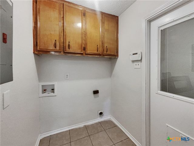 1009 N 4th Street, Copperas Cove, TX 76522