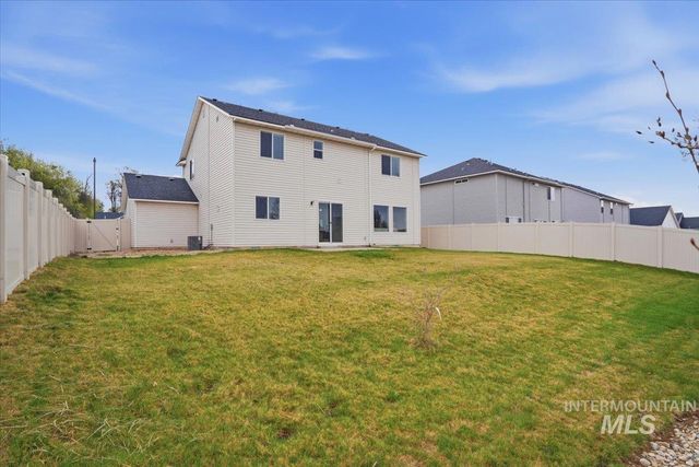 561 S Bangor Way, Nampa, ID 83687