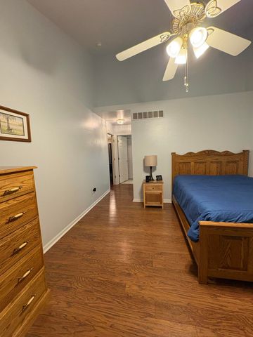 23739 N Park Drive, New Boston, MI 48164