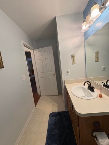 23739 N Park Drive, New Boston, MI 48164