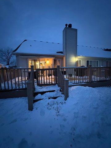 23739 N Park Drive, New Boston, MI 48164