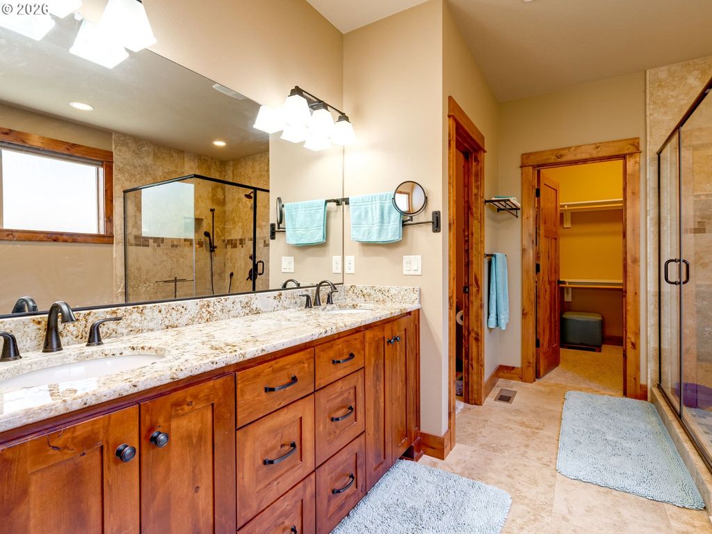 Image 26 of property listing at 1697 Nw EMERSON Ct, Mc Minnville, OR 97128