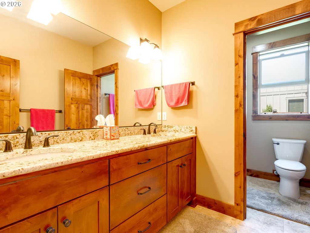 Image 31 of property listing at 1697 Nw EMERSON Ct, Mc Minnville, OR 97128