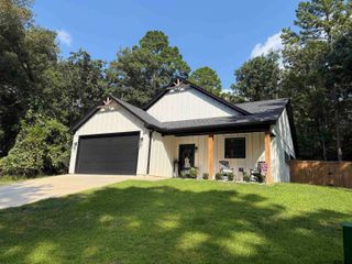 18535 Paradise Lane, Flint, TX 75762