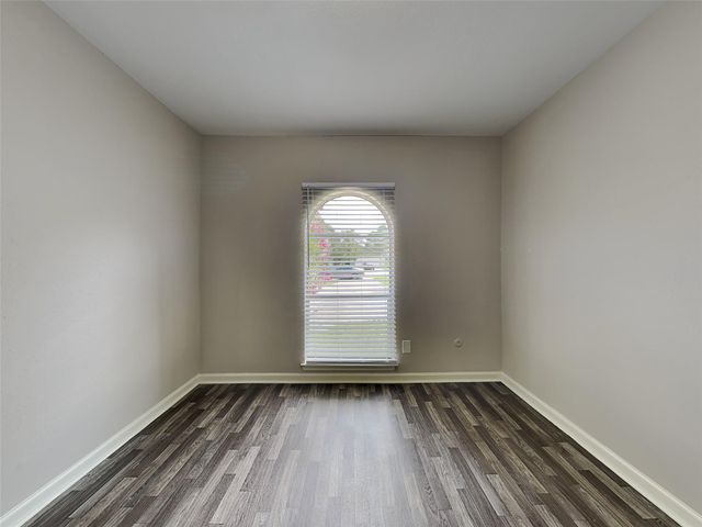 16007 Brookford Drive, Houston, TX 77059