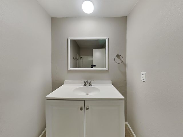 16007 Brookford Drive, Houston, TX 77059