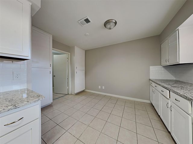 16007 Brookford Drive, Houston, TX 77059