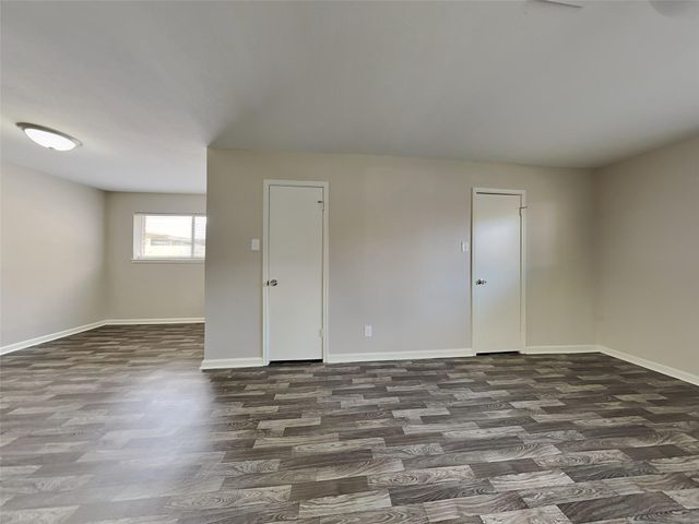 16007 Brookford Drive, Houston, TX 77059