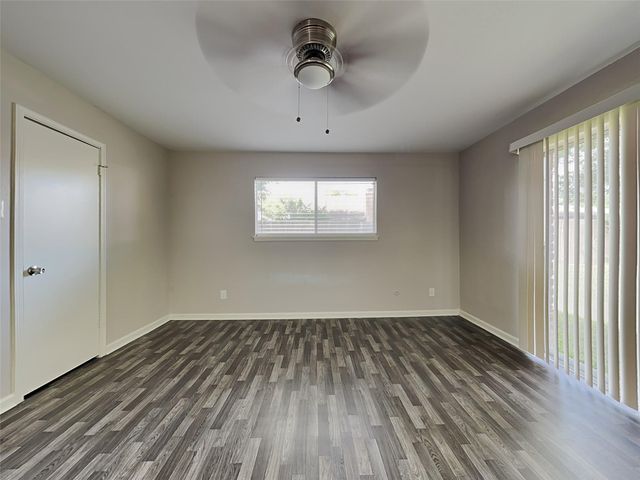 16007 Brookford Drive, Houston, TX 77059