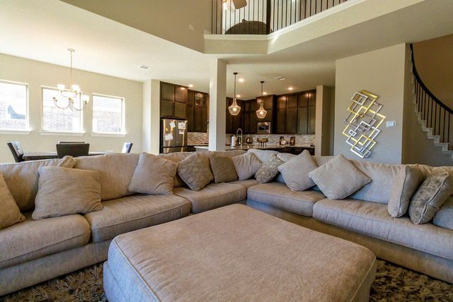 2711 Trinity Ridge Street, Mansfield, TX 76063