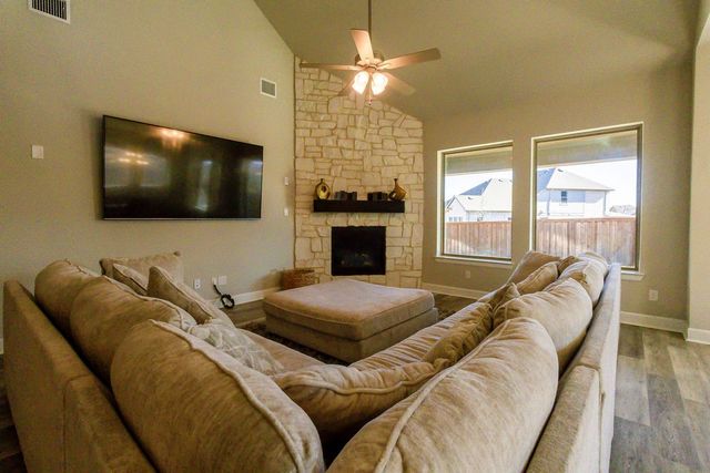 2711 Trinity Ridge Street, Mansfield, TX 76063