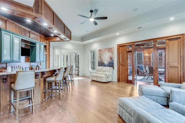 6226 Random Winds Bluff, Gainesville, GA 30506