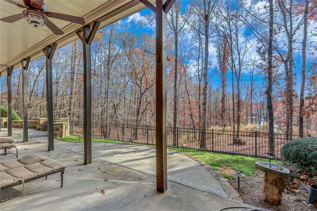 6226 Random Winds Bluff, Gainesville, GA 30506