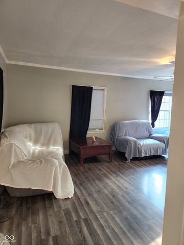 1512 Grand Avenue, Columbus, IN 47201