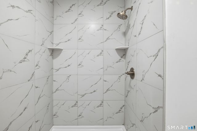 275 Broad Street APT 9, Meriden, CT 06450