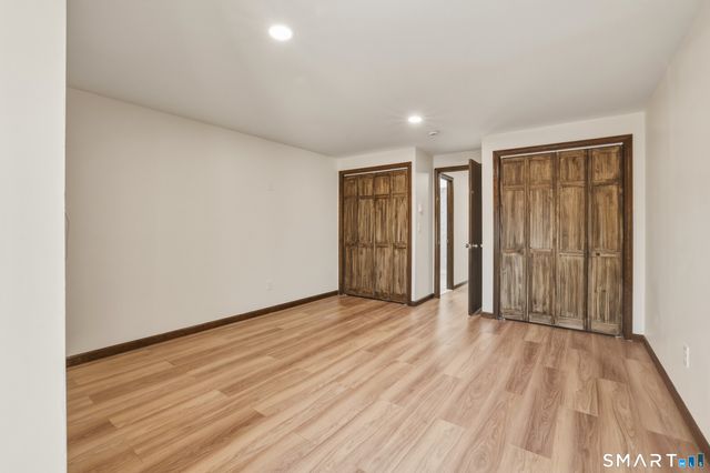 275 Broad Street APT 9, Meriden, CT 06450