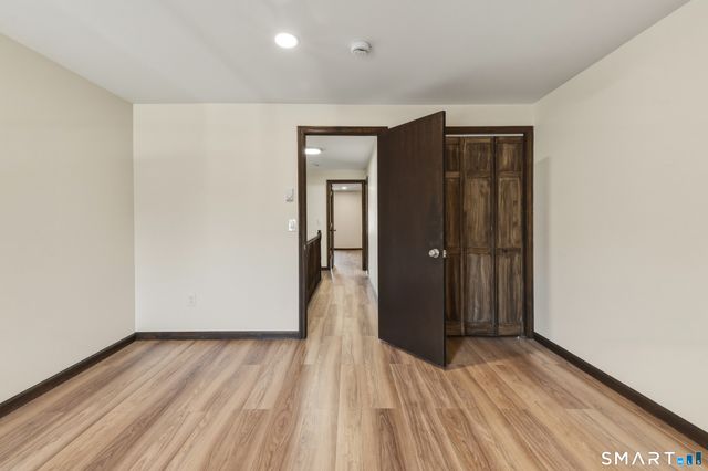 275 Broad Street APT 9, Meriden, CT 06450