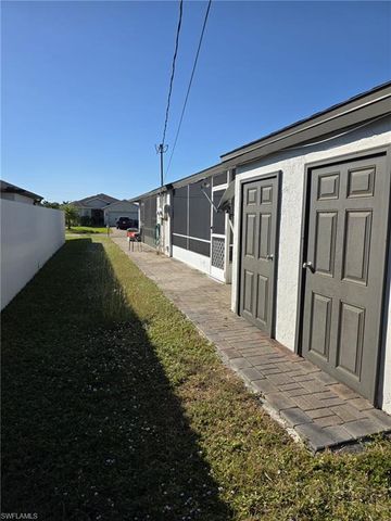 112 SW 35th TER, Cape Coral, FL 33914