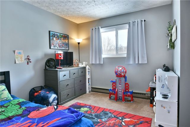 3123 Malibu Drive SW, Warren, OH 44481