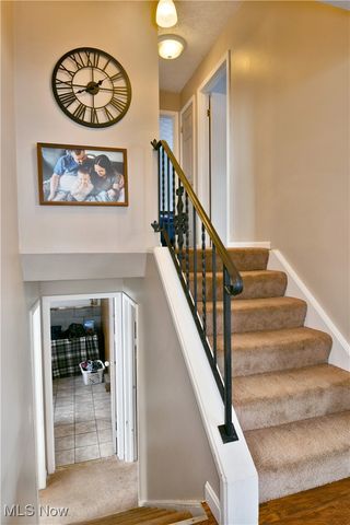 3123 Malibu Drive SW, Warren, OH 44481