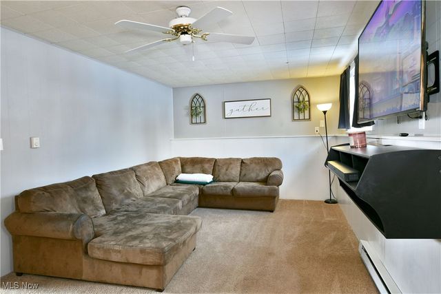 3123 Malibu Drive SW, Warren, OH 44481